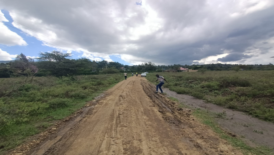 🌿 1/4 Acre Plots for Sale – Kiserian...