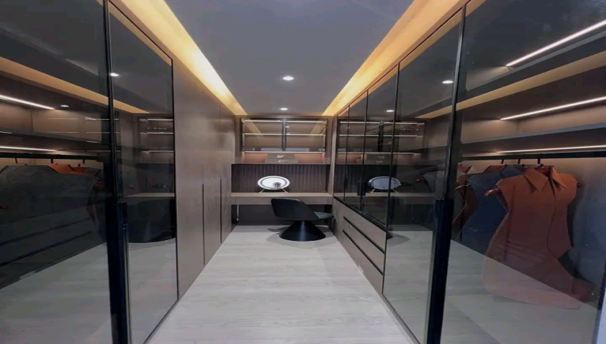 Royal Kikuyu Villas: Modern 5 Bedroo...