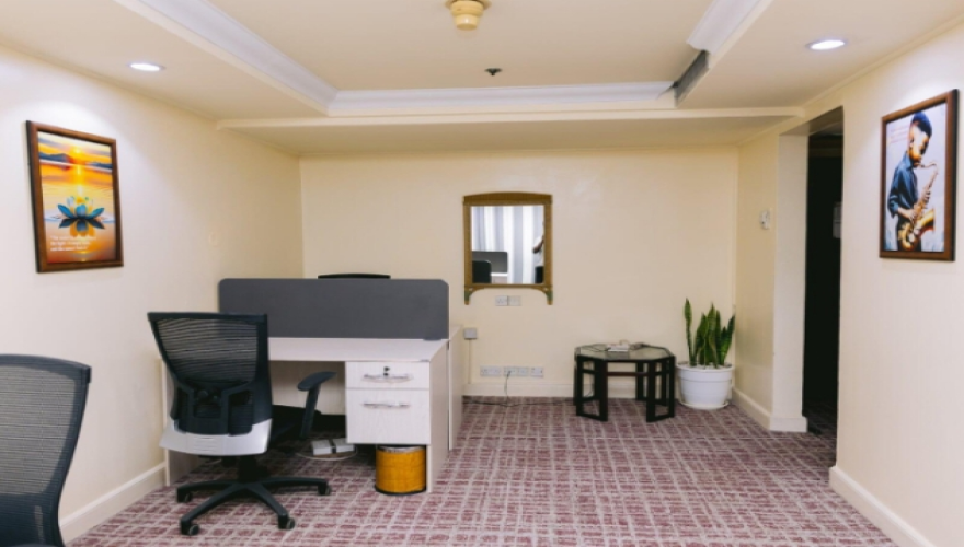 Premium Podcast and Coworking Spaces...